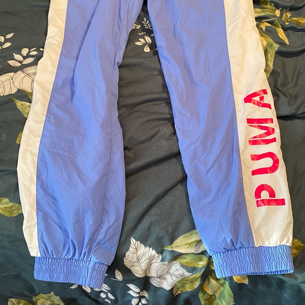 Puma sweatpants size large